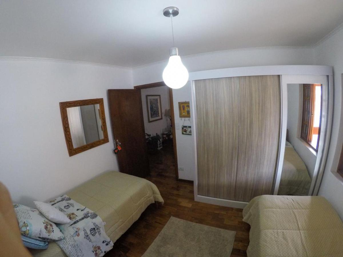 Corona Hostel Poços de Caldas Екстериор снимка